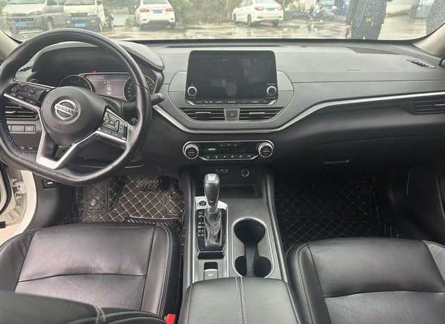 
								Nissan Altima (VI), 2021 full									