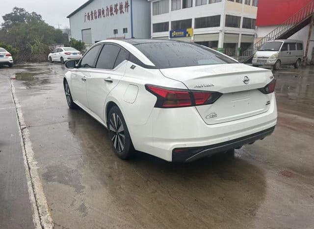 
								Nissan Altima (VI), 2021 full									