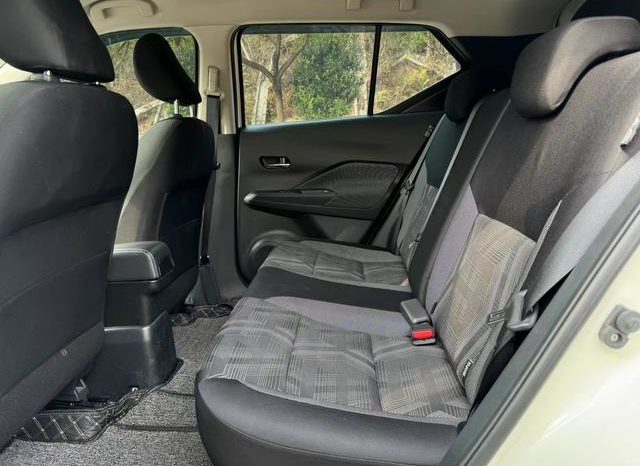 
								Nissan Kicks, 2021 full									