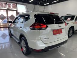 
										Nissan X-Trail (III), 2020 full									
