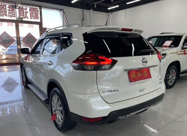 
								Nissan X-Trail (III), 2020 full									