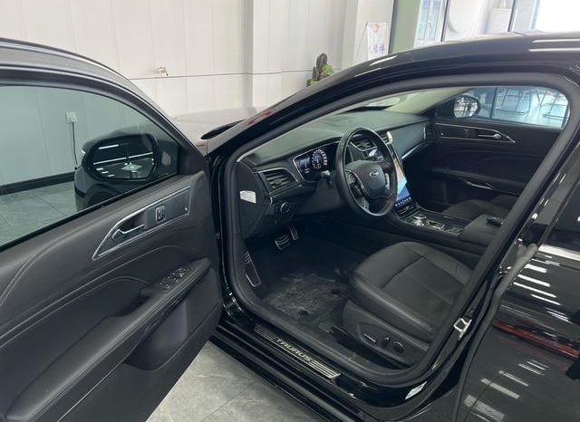 
								Ford Taurus (VI), 2021 full									