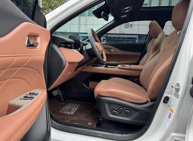 
								Changan UNI-Z PHEV, 2023 full									