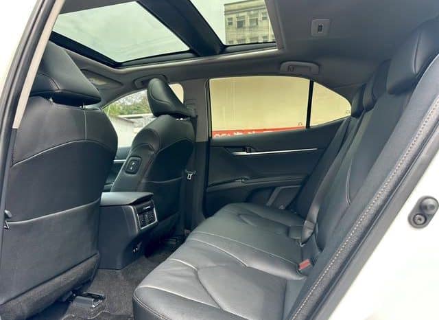 
								Toyota Camry, 2022 full									