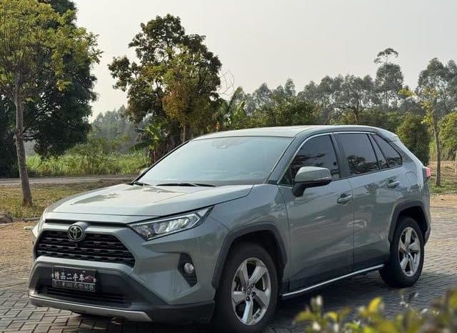 67bc3eff01ffb Toyota RAV4 (IV), 2020