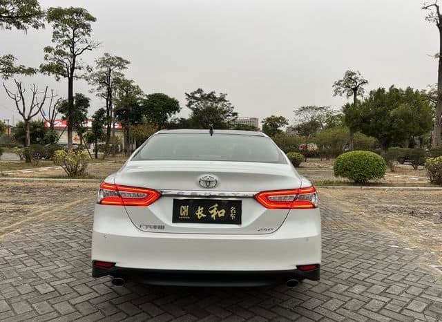 
								Toyota Camry, 2021 full									