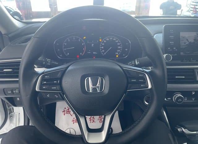 
								Honda Accord, 2021 full									