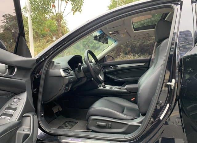 
								Honda Accord, 2021 full									