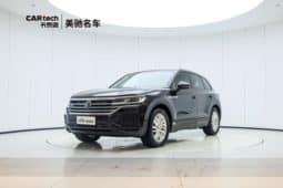 67bc5d1b39f0f Volkswagen Touareg, 2023