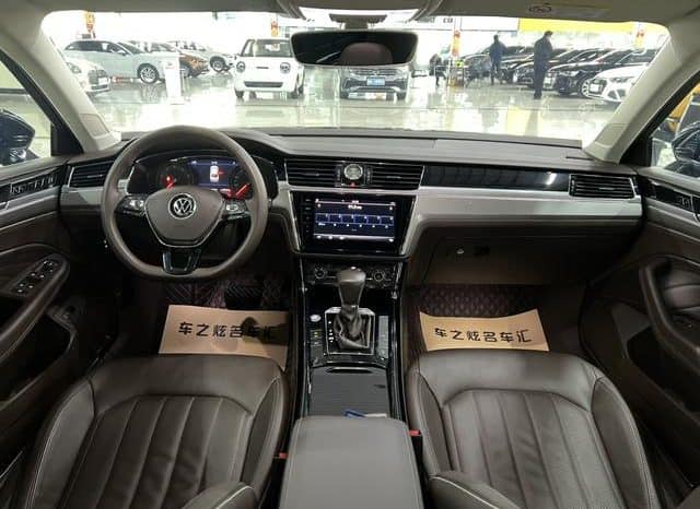 
								Volkswagen Phideon, 2021 full									