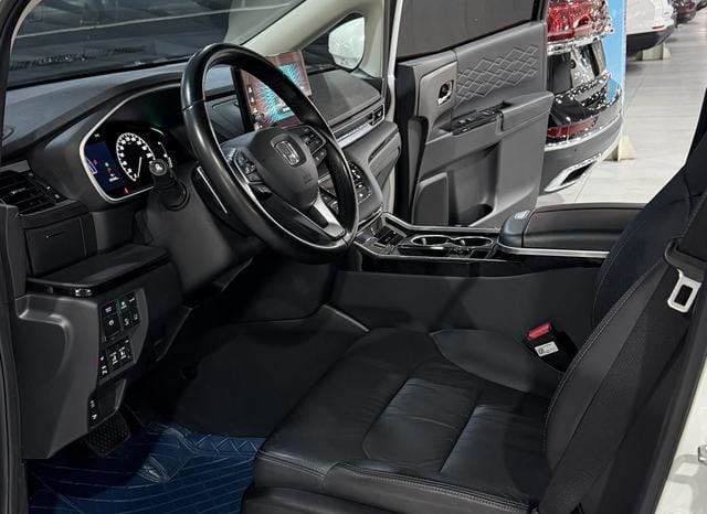 
								Honda Elysion, 2023 full									