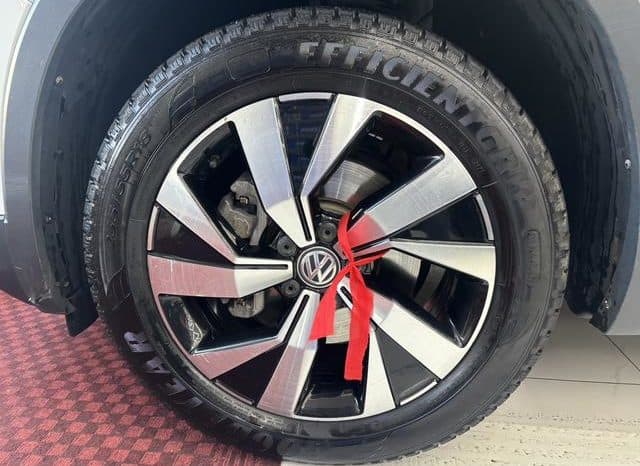 
								Volkswagen Tayron, 2021 full									