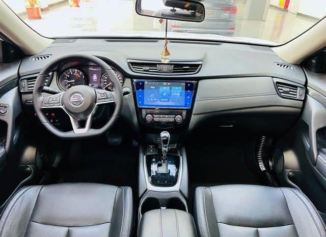 
								Nissan X-Trail (III), 2021 full									