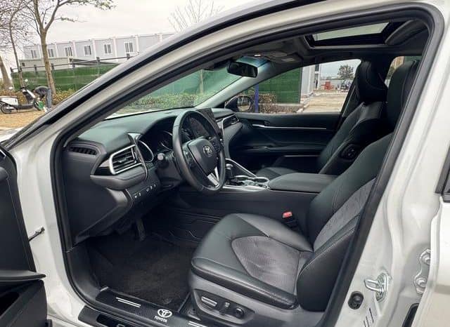 
								Toyota Camry, 2022 full									