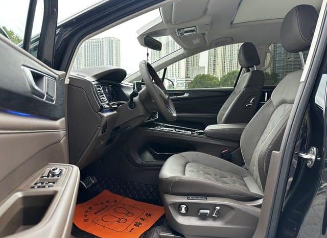 
								Volkswagen Viloran, 2023 full									