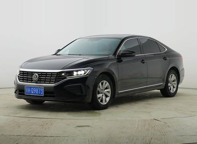 67bff8b927d03 Volkswagen Passat, 2022