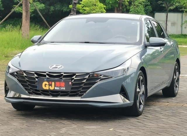 67c00f1508220 Hyundai Elantra (VII), 2021