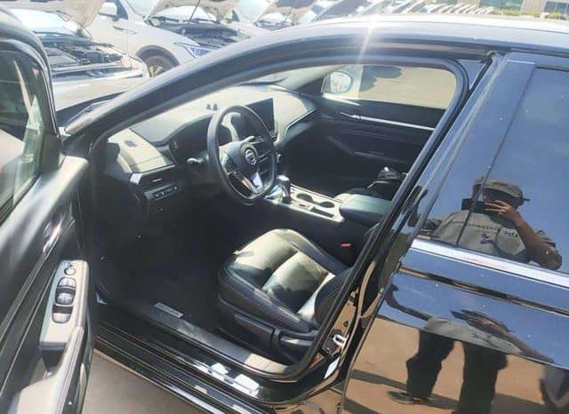 
								Nissan Altima (VI), 2021 full									