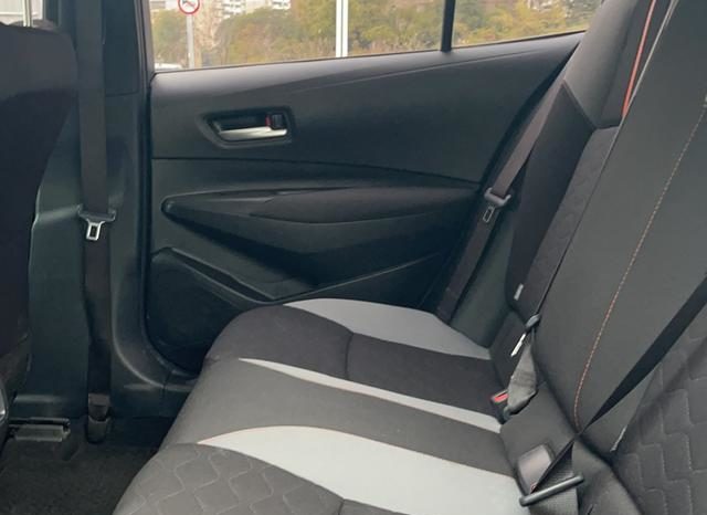 
								Toyota Corolla (XII), 2021 full									
