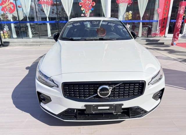 
								Volvo S60, 2023 full									