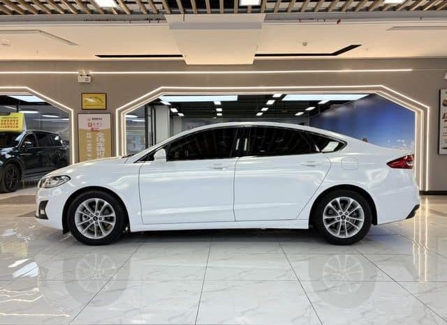 
								Ford Mondeo (V), 2021 full									