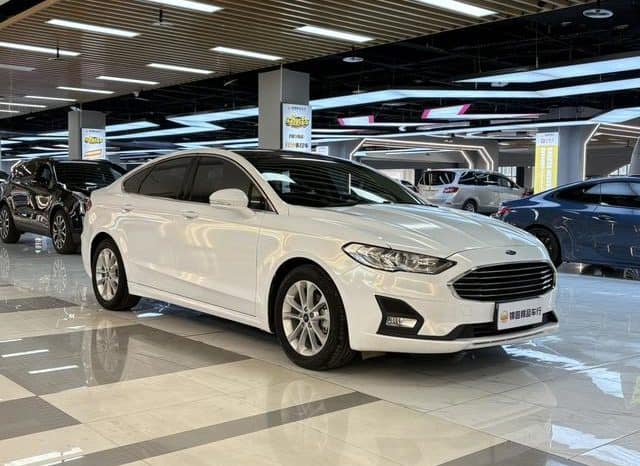 
								Ford Mondeo (V), 2021 full									