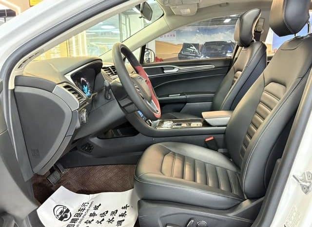
								Ford Mondeo (V), 2021 full									