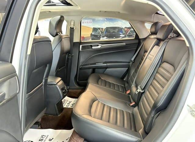 
								Ford Mondeo (V), 2021 full									