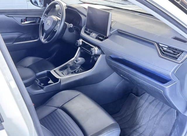 
								Toyota Wildlander, 2020 full									