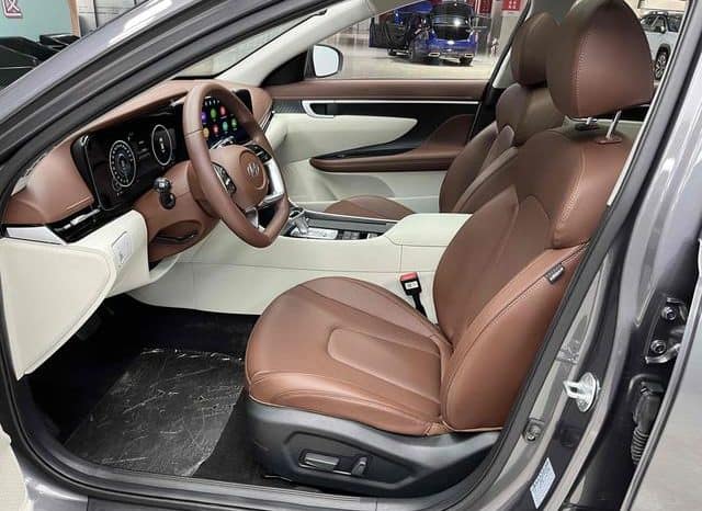 
								Hyundai Mistra, 2021 full									
