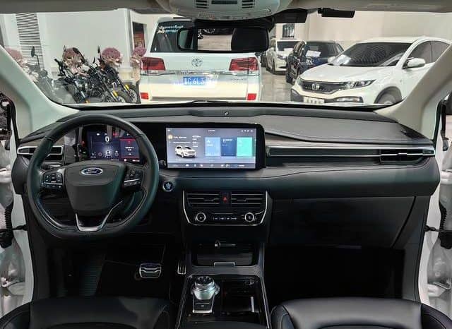 
								Ford Edge (II), 2021 full									