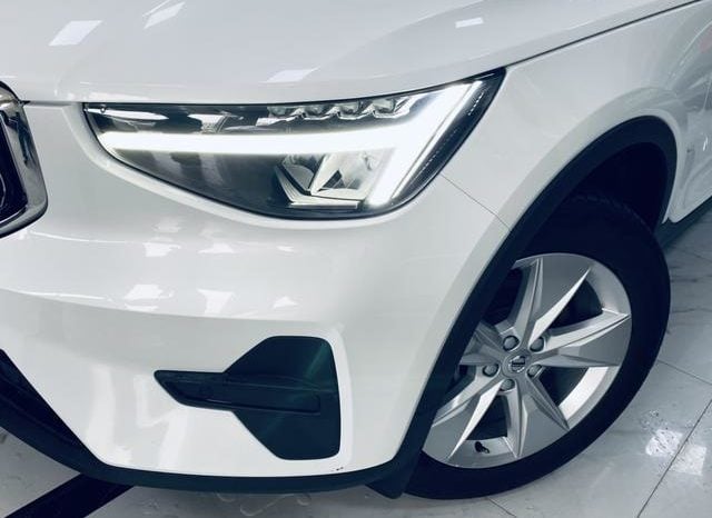 
								Volvo XC40, 2023 full									