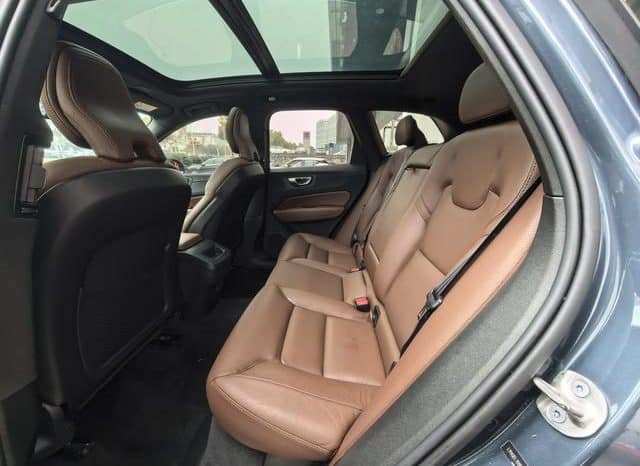 
								Volvo XC60, 2023 full									