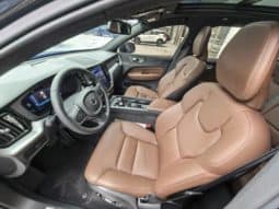 
										Volvo XC60, 2023 full									