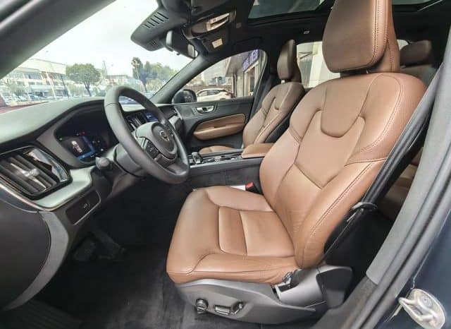 
								Volvo XC60, 2023 full									