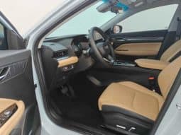 
										Geely Emgrand L Hi-P, 2024 full									