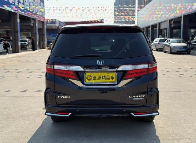 
								Honda Odyssey, 2020 full									