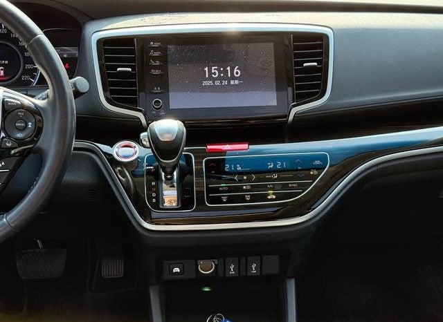 
								Honda Odyssey, 2020 full									