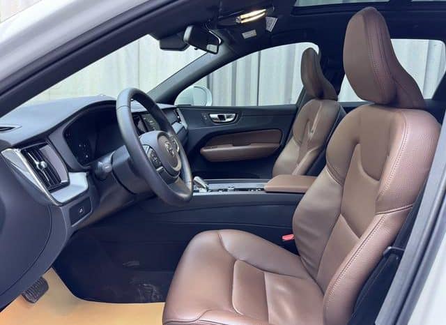 
								Volvo XC60, 2023 full									