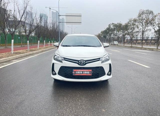 
								Toyota Yaris Ativ, 2021 full									