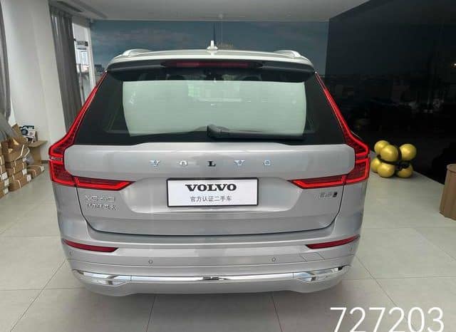 
								Volvo XC60, 2023 full									