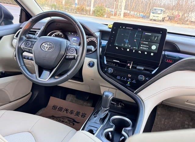 
								Toyota Camry, 2021 full									