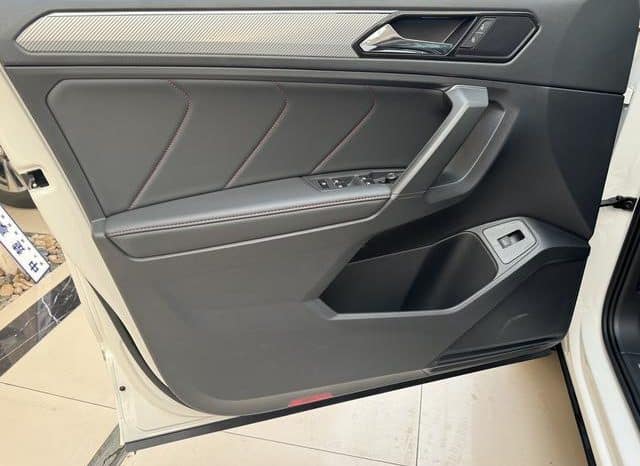 
								Volkswagen Tiguan X, 2021 full									