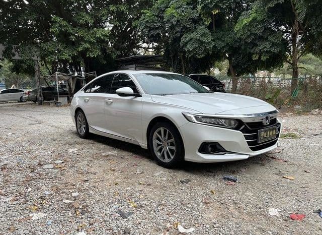 
								Honda Accord, 2022 full									