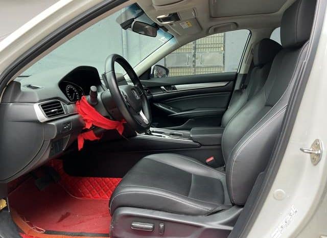 
								Honda Accord, 2022 full									