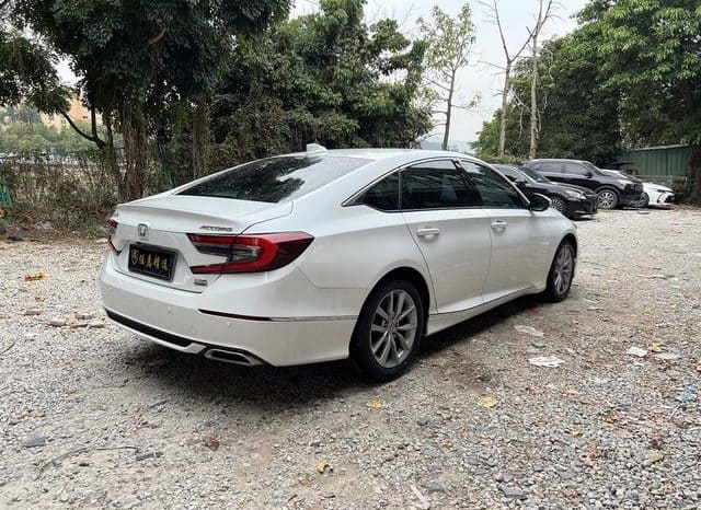 
								Honda Accord, 2022 full									