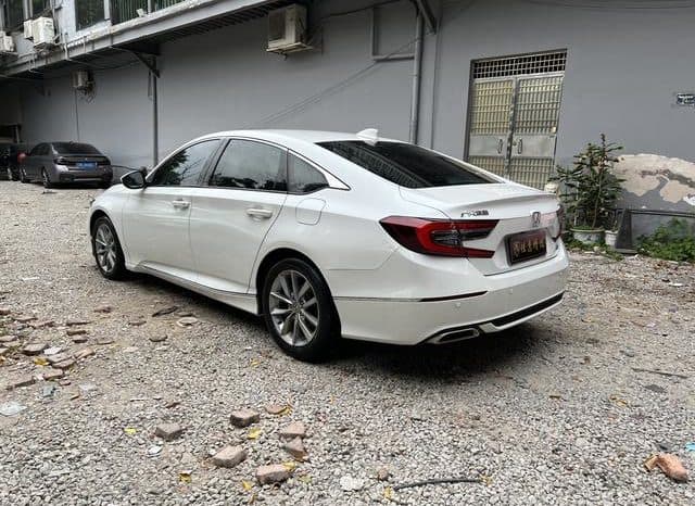 
								Honda Accord, 2022 full									