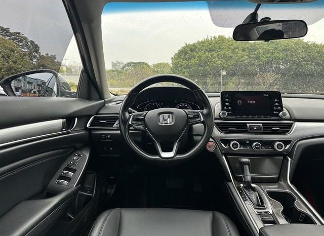
								Honda Accord, 2021 full									