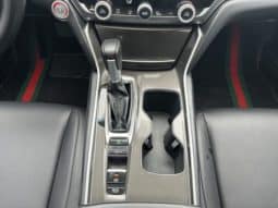 
										Honda Accord, 2021 full									