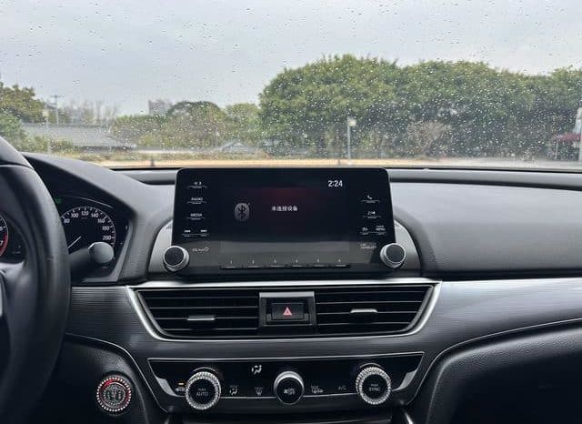 
								Honda Accord, 2021 full									